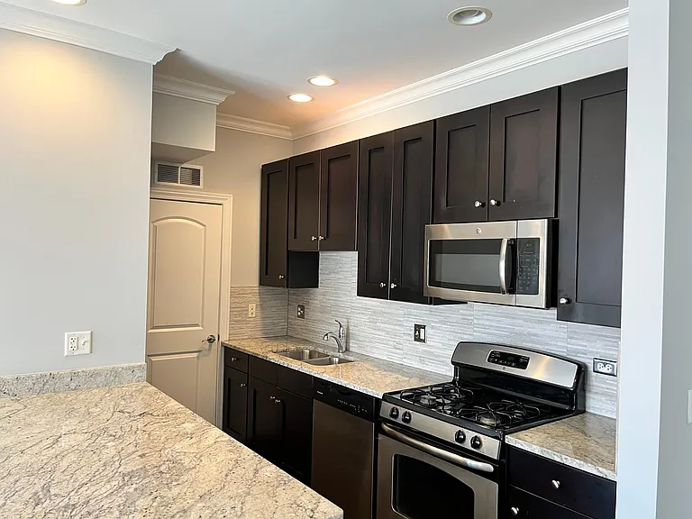 1440 S Wabash Ave #304 — Photo 8