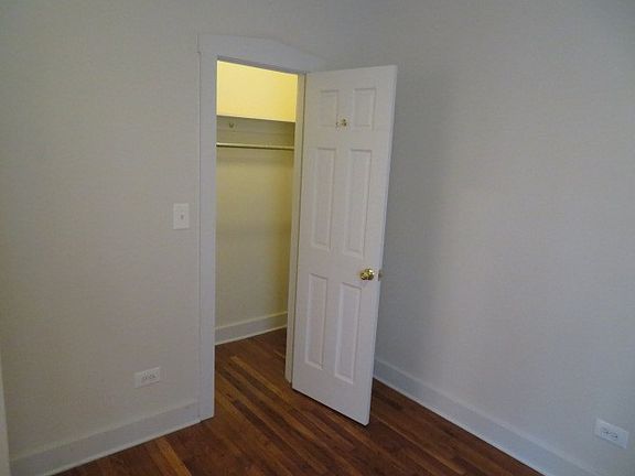 3rd image of 855 W Agatite Ave #1