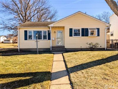 14 Becker Dr, Parlin, NJ, 08859
