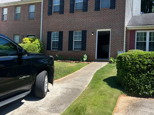 769 Joseph Cub Dr, Marietta, GA 30066