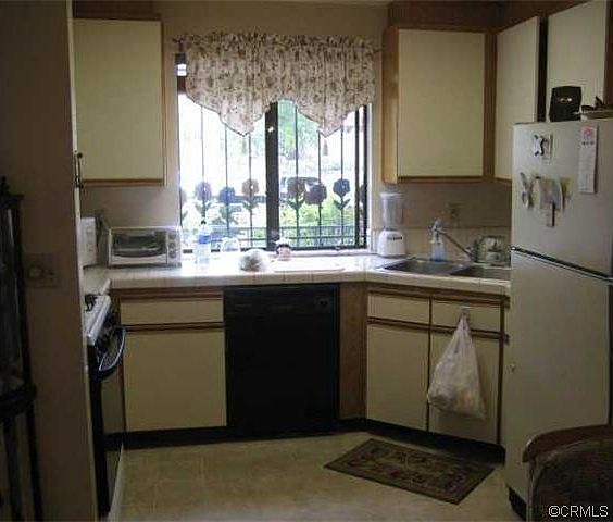 2nd image of 1400 Monte Vista St APT 2
