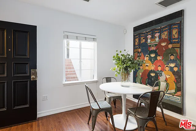 1 bed, 704 sqft, $3,550 — Photo 2