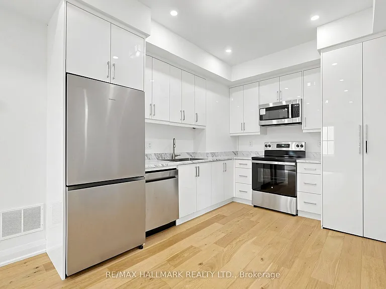 2205 Victoria Park Ave #MAIN — Photo 10