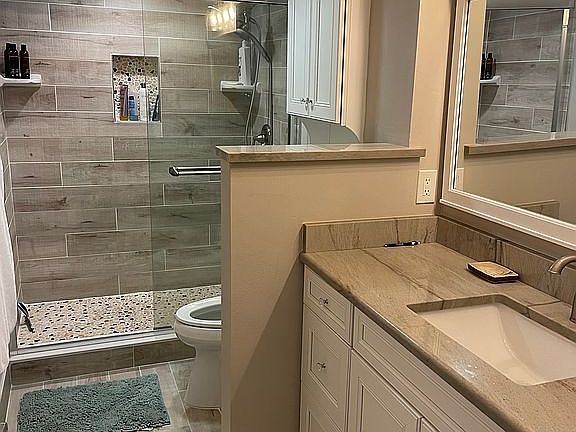 5th image of 3200 N A1a APT 1207