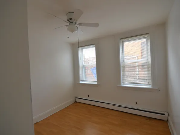 169-171 Avenue F image 6 of 15