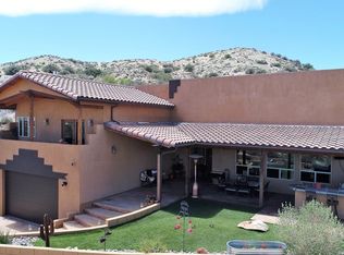 54251 Pinon Dr, Yucca Valley, CA 92284