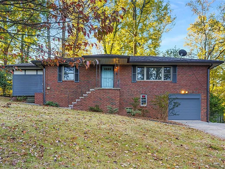 436 Grady Pl — Photo 12