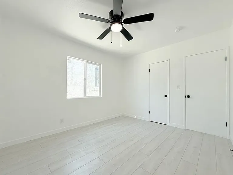 518 N Wilmington Ave #520 — Photo 11