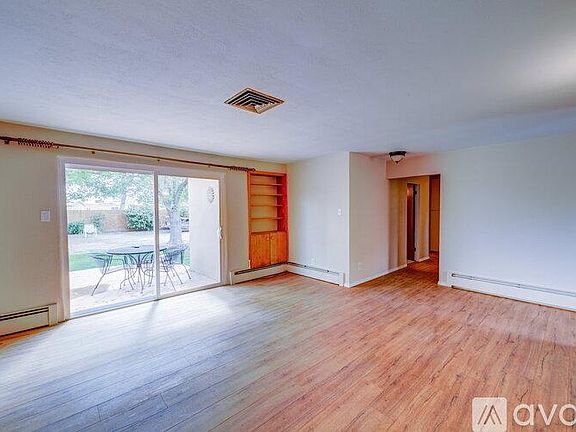 4th image of 3544 Luke Cir NW