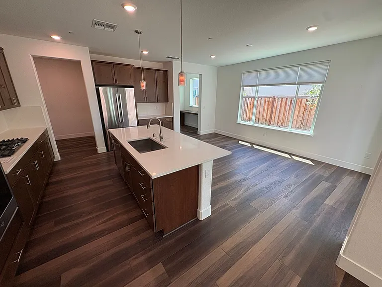 284 Bear Creek Dr — Photo 11