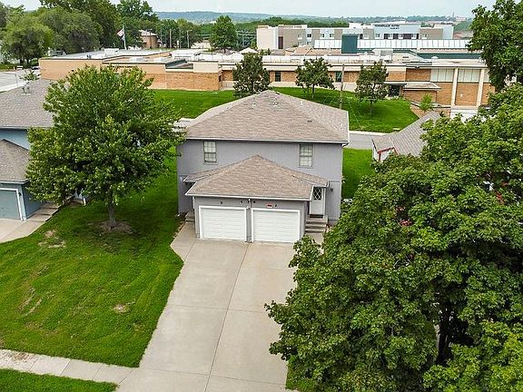 2nd image of 416 Kiowa St