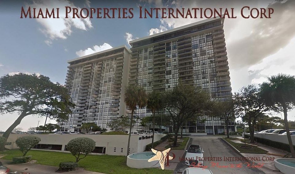 1st image of 600 NE 36th St APT T5
