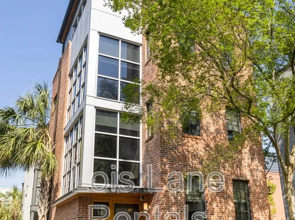 19 Brewster Ct, Charleston, SC 29403