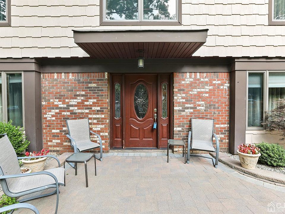 6 Toby Ter, Monroe Township, NJ 08831 | Zillow