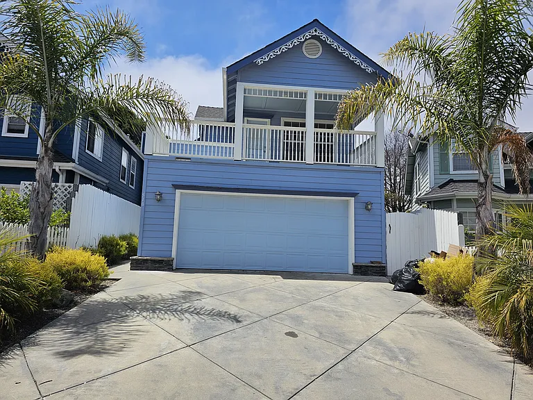 510 Hampton Pl — Photo 2