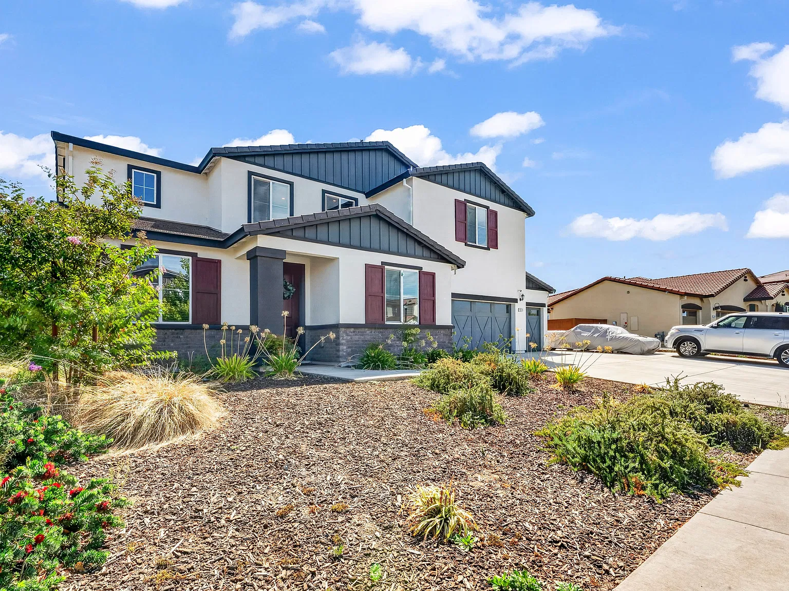 5 bed, 3.5 bath, $4,500 — Photo 3