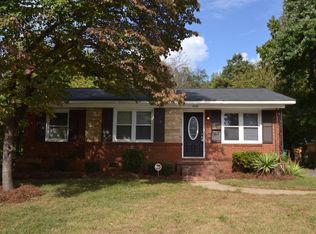 4518 Ridgeley Dr, Charlotte, NC 28208