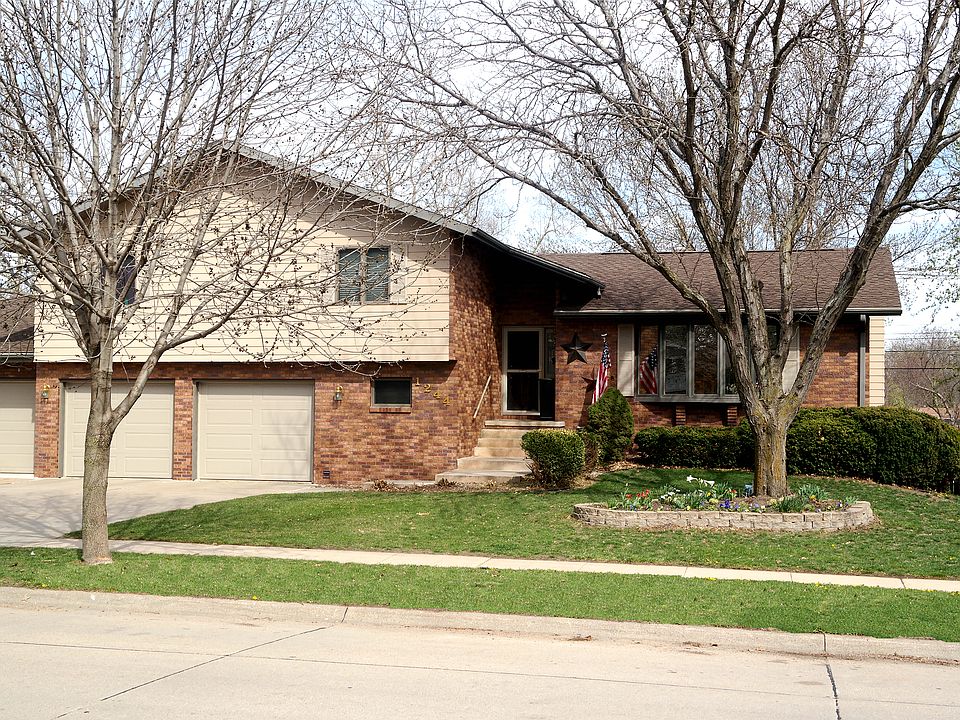 1st image of 1244 N 1st St