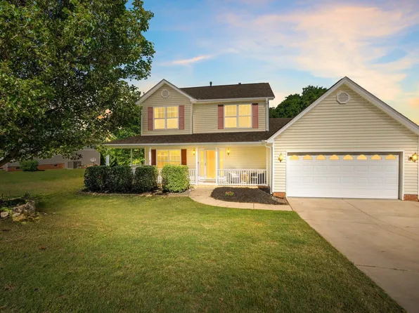 112 Skilton Dr, Travelers Rest, SC 29690