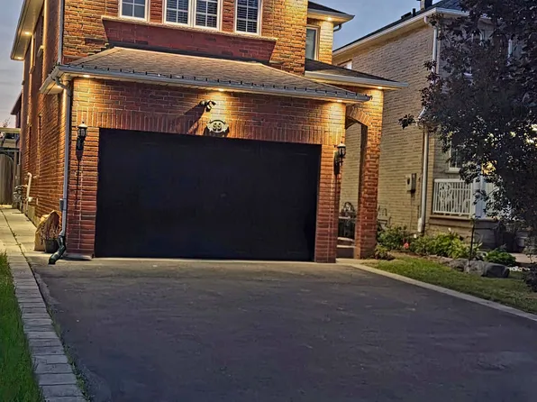 99 Purcell Cres, Vaughan, ON L6A 3C7