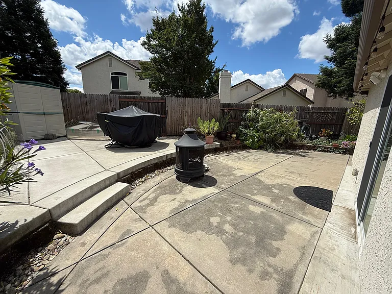 218 Cadfael Ct — Photo 18