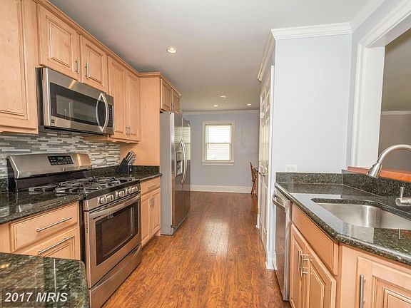 Granite counter tops and tile back splash