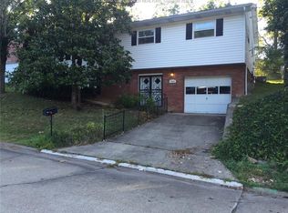 2018 Parkwood Rd, Charleston, WV 25314