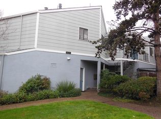 400 Laurel St, San Carlos, CA 94070