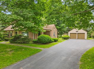 131 S Vine St, Pataskala, OH 43062