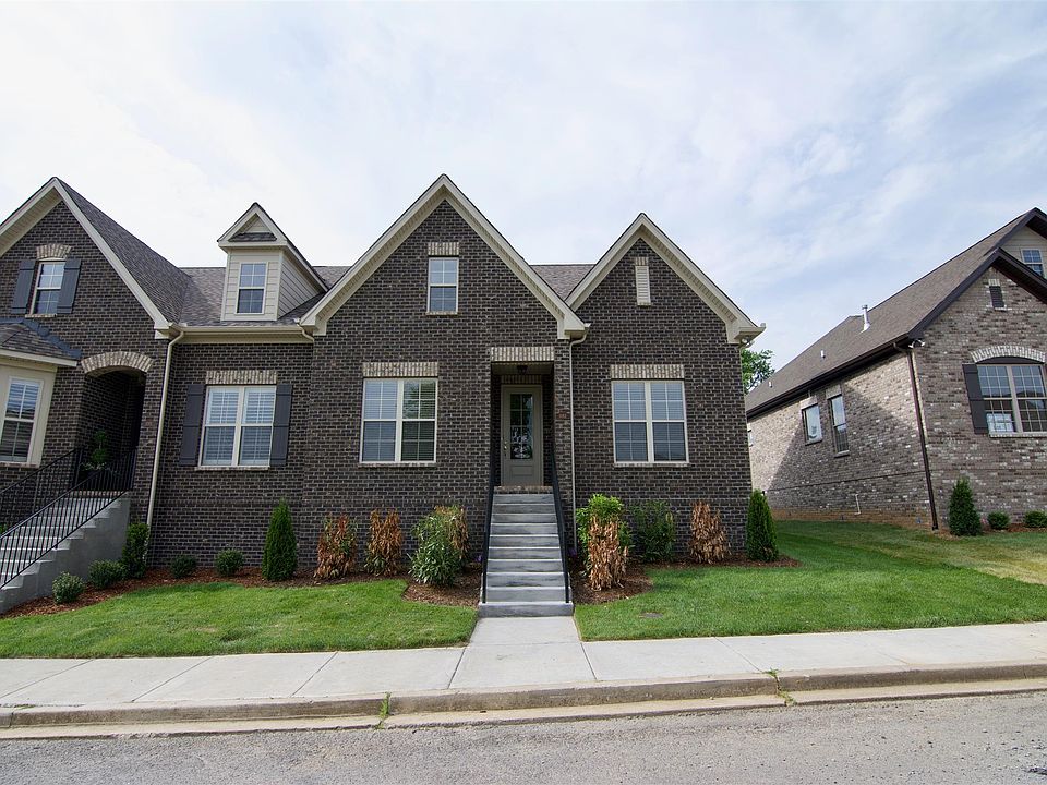 1st image of 1083 Cavaletti Cir E