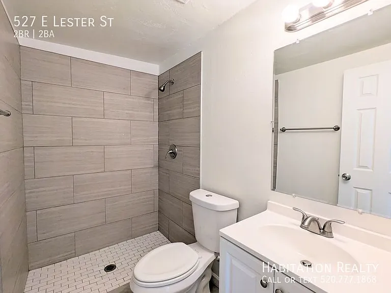 527 E Lester St — Photo 14