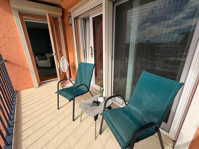 1120 N Shore Dr NE #905 — Photo 26
