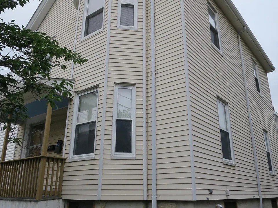 93 Flint St #2A