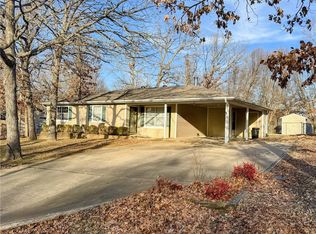 12 Ventnor Cir, Bella Vista, AR 72715
