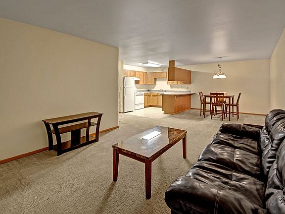 Living room at Dakota Apartments