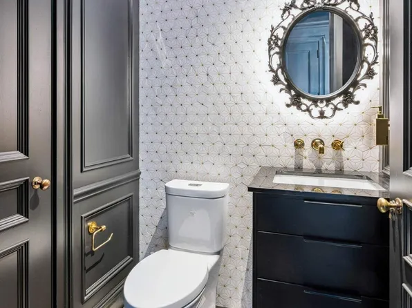 247 West 46th Street image 7 of 19