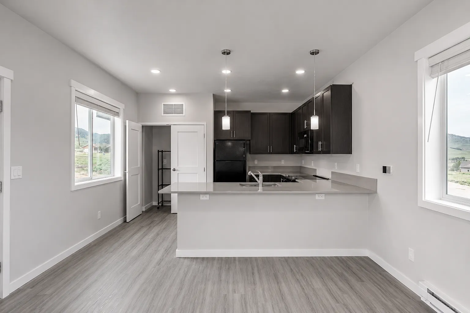 31 Diamond View Ln — Photo 2