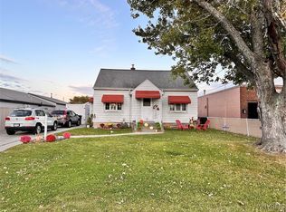 25 Jamaica Rd, Tonawanda, NY 14150