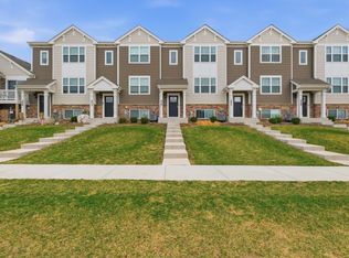 217 Goldenrod Dr, Elgin, IL 60124