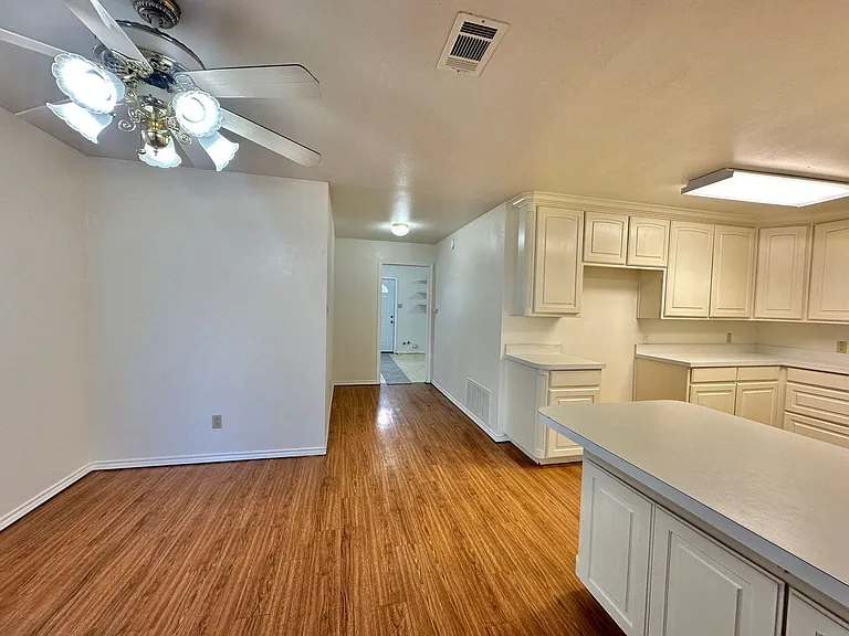 8869 Liberty Rd — Photo 9