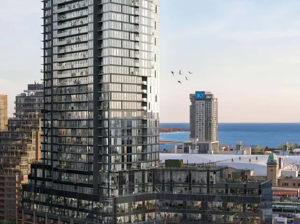 135 Liberty St #712, Toronto, ON M6K 1A7