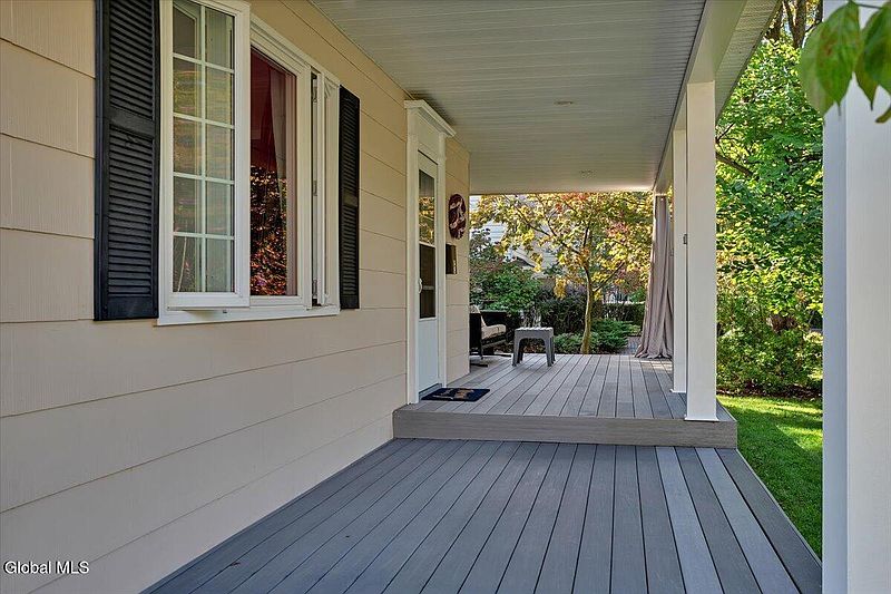 5th image of 5 Morningside Drive