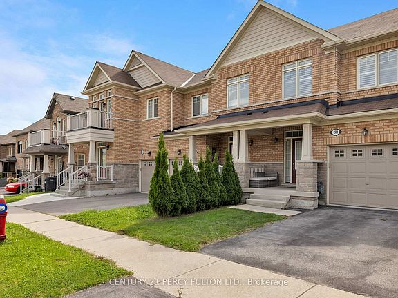 3rd image of 202 Sky Harbour Dr