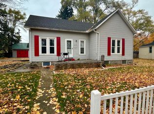 219 Ellis St, Caro, MI 48723