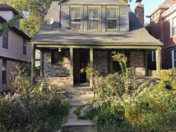 906 E 33rd St, Kansas City, MO 64109
