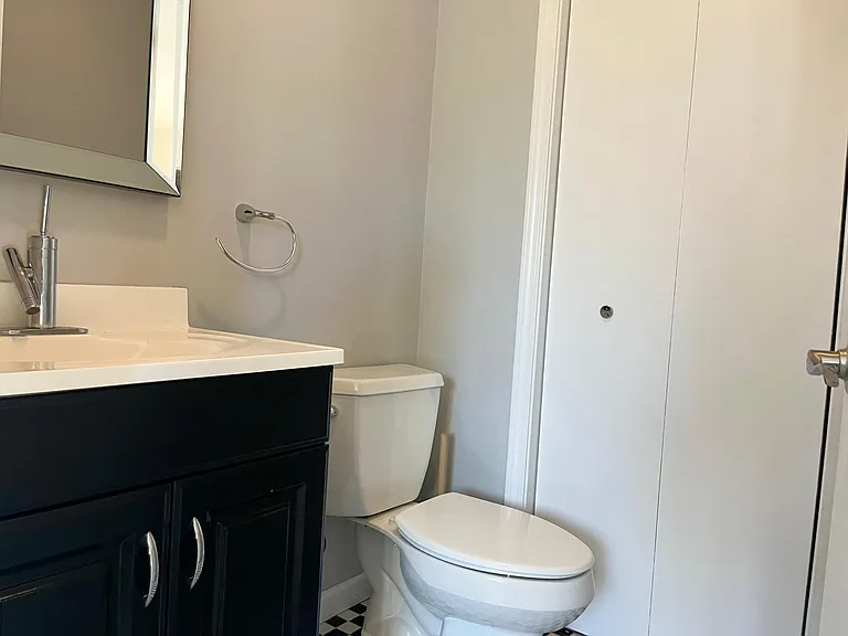 30 Elmcroft Rd #7 — Photo 6