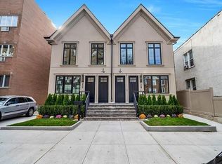 372 92nd St #1B, Brooklyn, NY