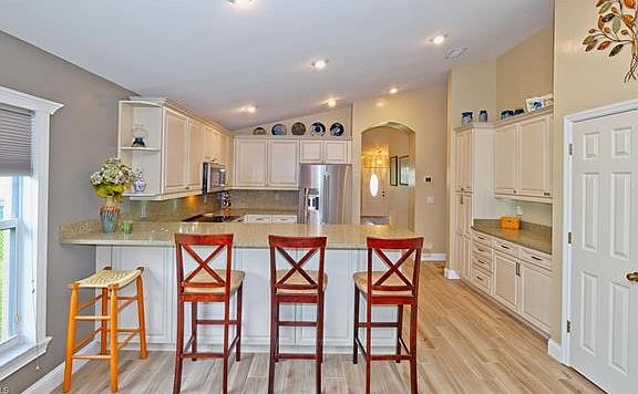 5th image of 4457 Varsity Lakes Dr