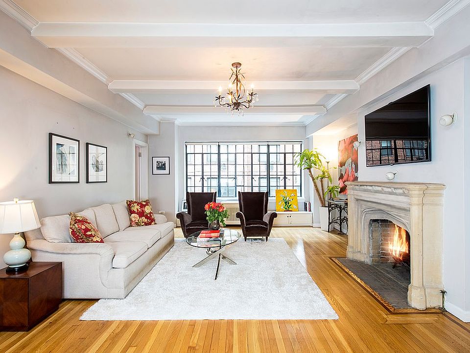 1st image of 50 E 10th St APT 2B