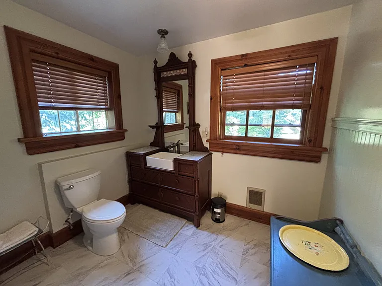 5030 Newtown Rd — Photo 7